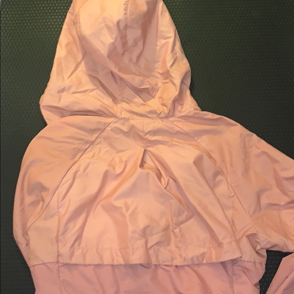 Nike Dri-Fit Rose gold/dusty pink windbreaker - Picture 7 of 7